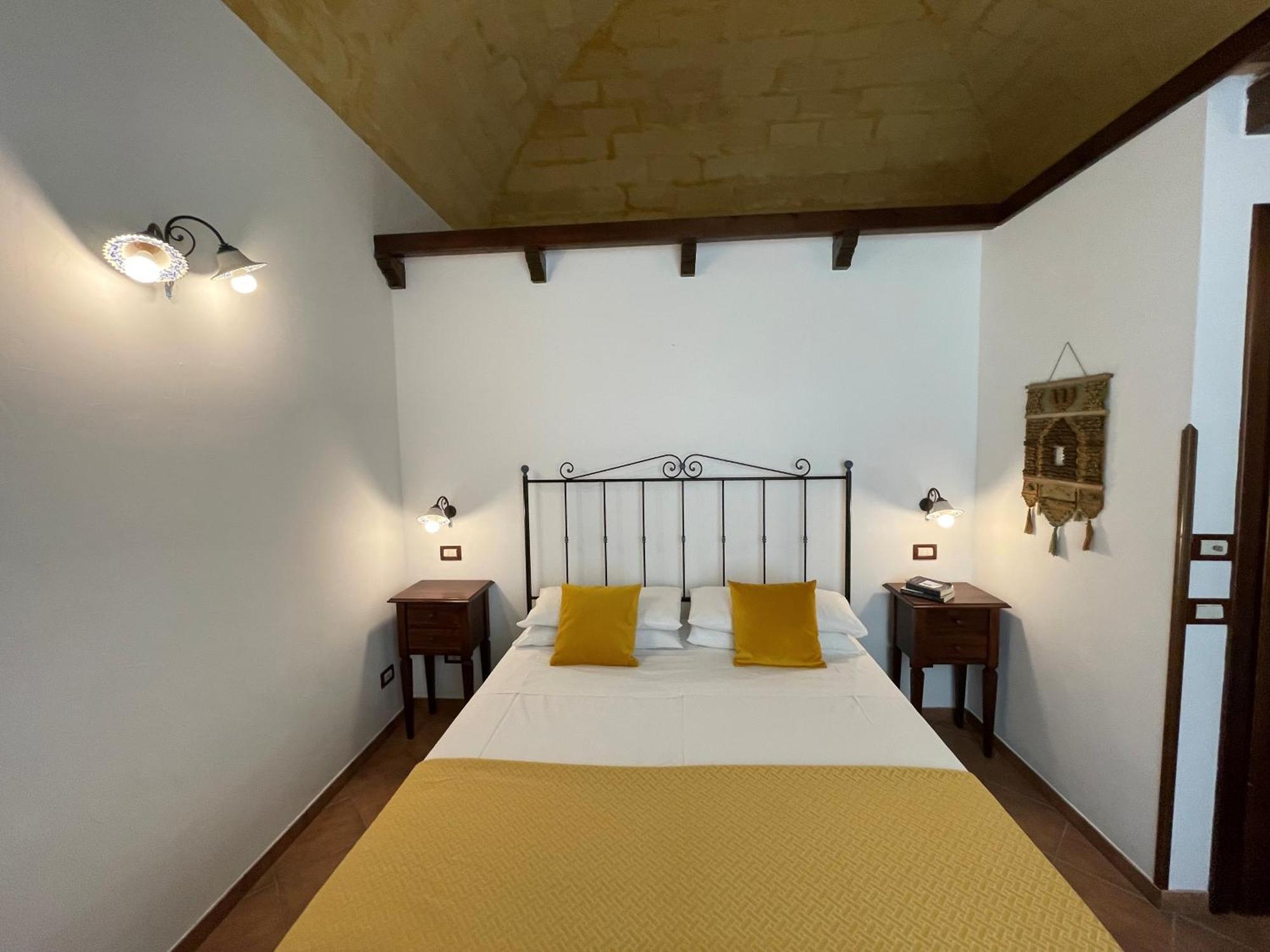 Ai Dammusi Rooms Сан Вито ло Капо Екстериор снимка